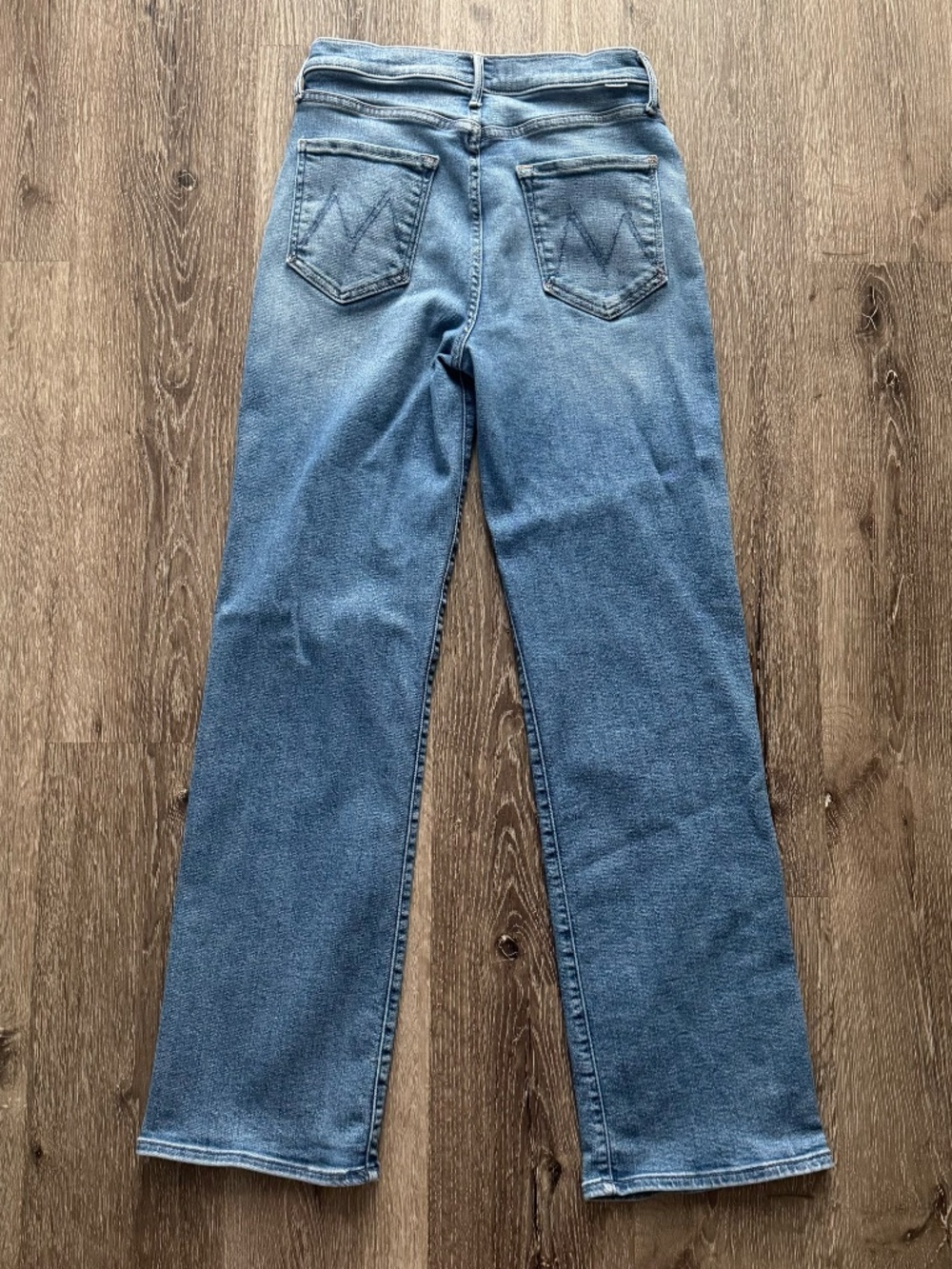 Mother Denim | Fan Favorite | The Kick It 29 - Picture 2 of 5